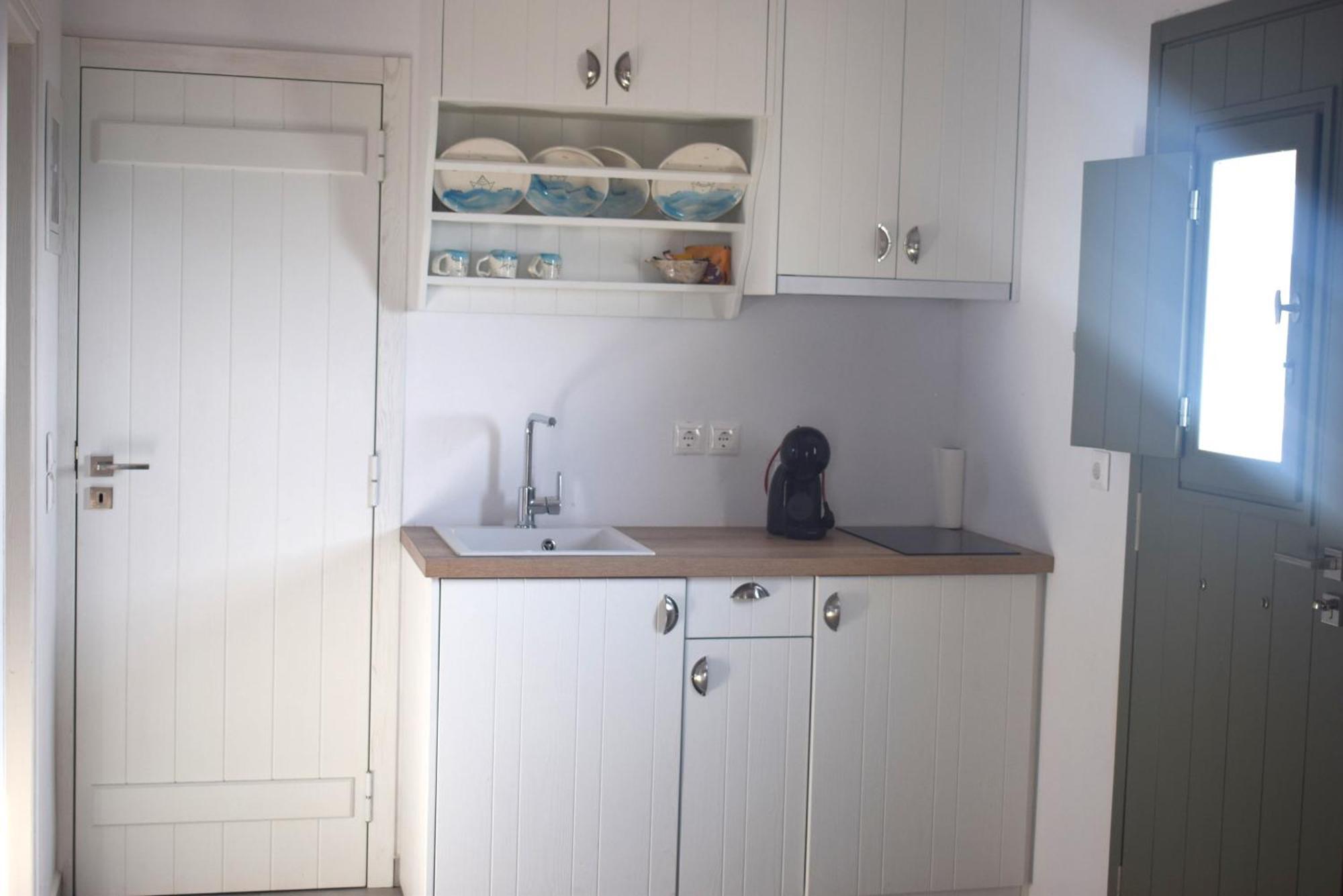 Κalamitsi Rooms & Apartments Kímolos Zewnętrze zdjęcie