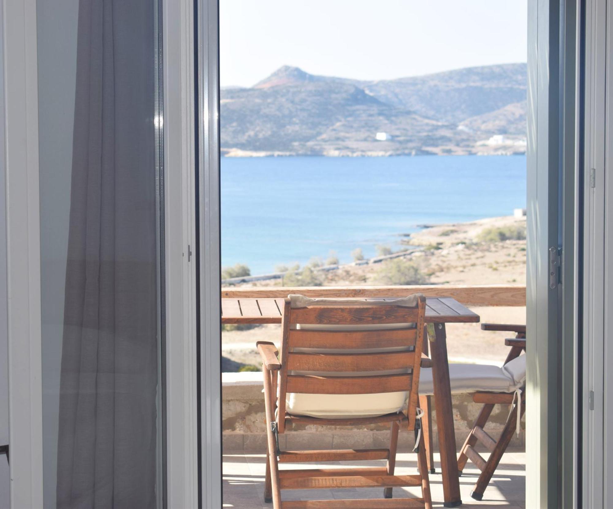 Κalamitsi Rooms & Apartments Kímolos Zewnętrze zdjęcie