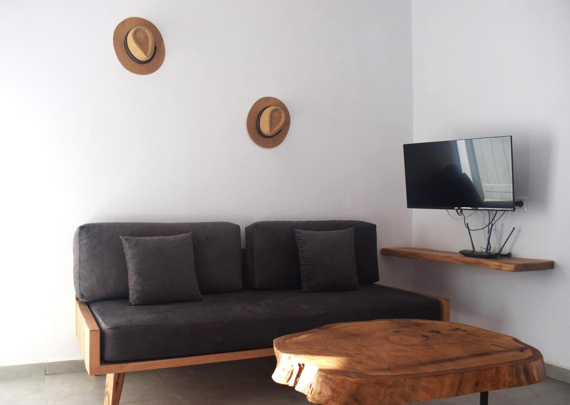 Κalamitsi Rooms & Apartments Kímolos Zewnętrze zdjęcie