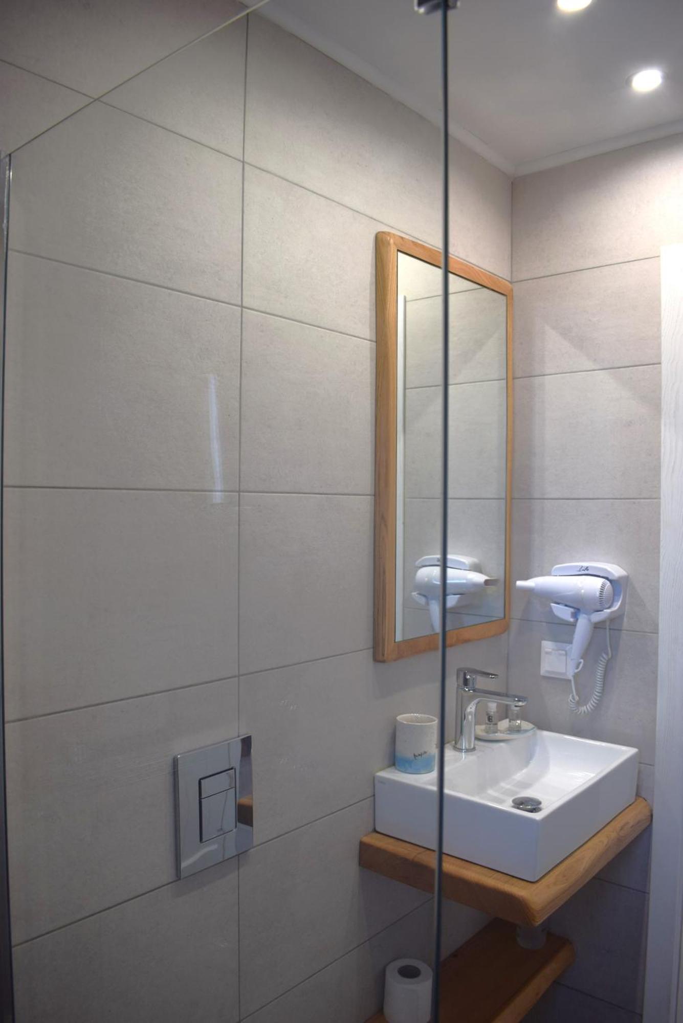 Κalamitsi Rooms & Apartments Kímolos Zewnętrze zdjęcie