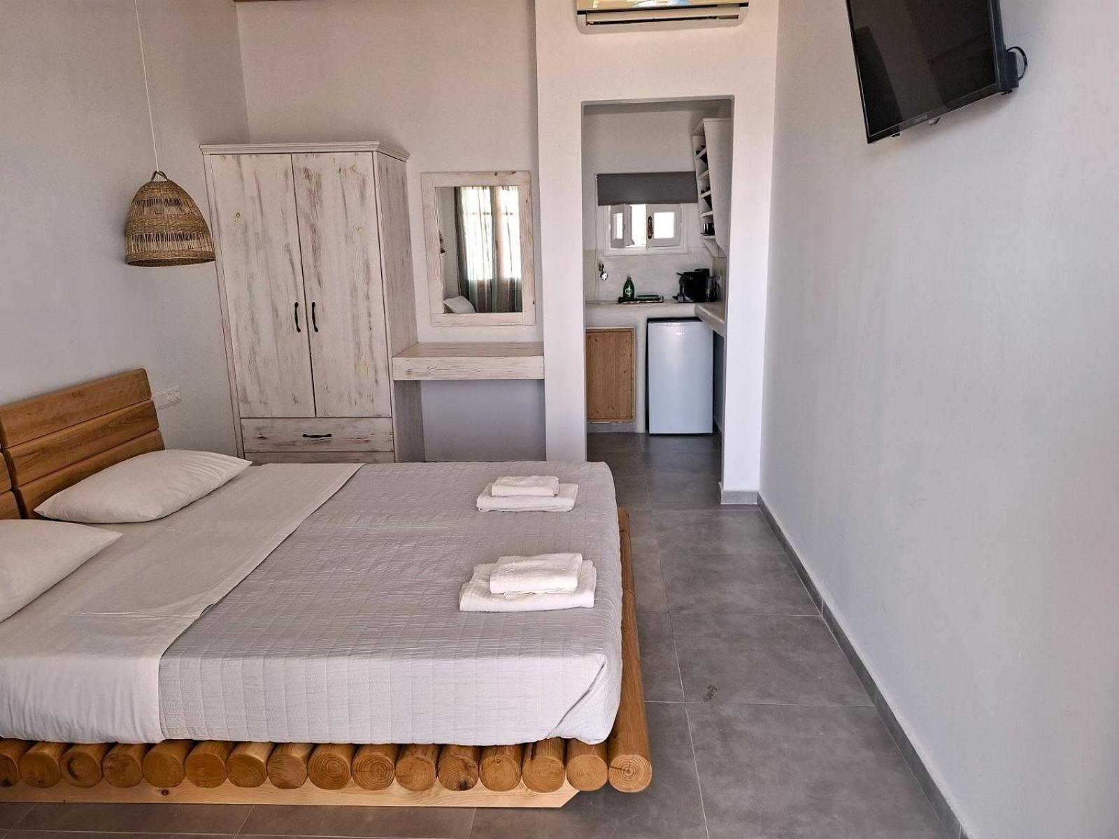 Κalamitsi Rooms & Apartments Kímolos Zewnętrze zdjęcie