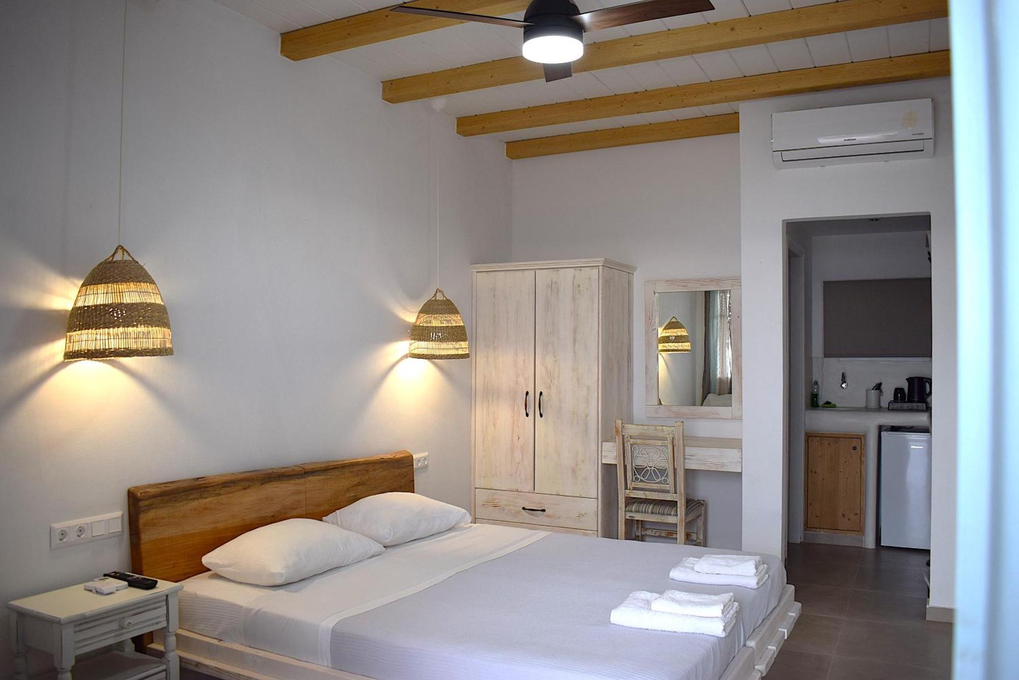 Κalamitsi Rooms & Apartments Kímolos Zewnętrze zdjęcie